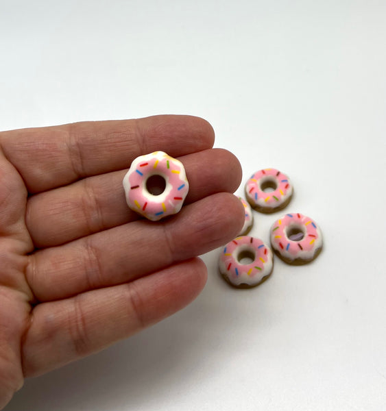 Donut Resin embellishments - 5pcs